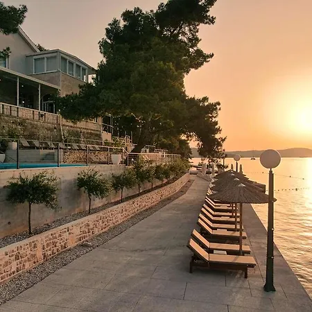 Osam - Adults Only Hotel