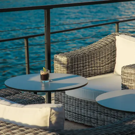Osam - Adults Only Hotel
