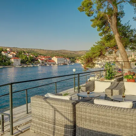 Osam - Adults Only Hotel