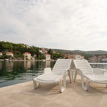 Milna Osam - Adults Only 4* Milna (Brac)