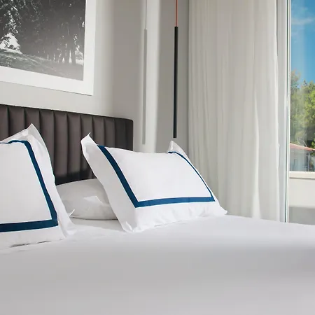 Osam - Adults Only Hotel