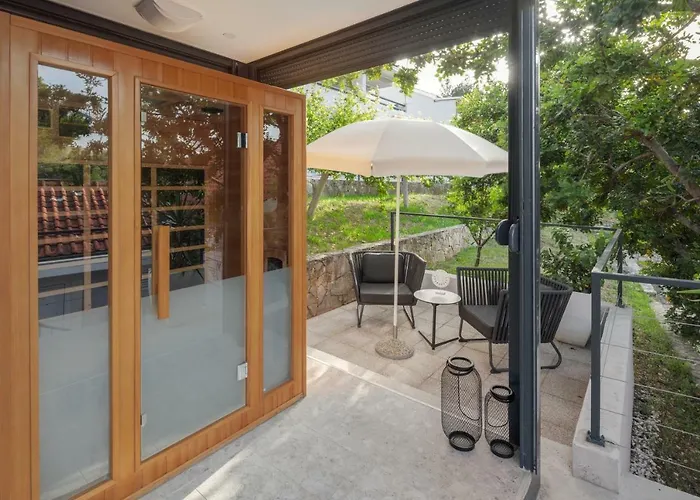 Osam - Adults Only Hotel 4*